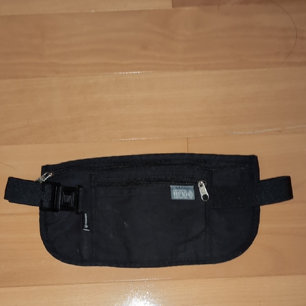 Black RFID Travel Waist Bag